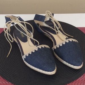 Nine West Blue and Cream Espadrille Sandals